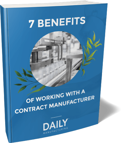 7-benefits-contract-mfg-1